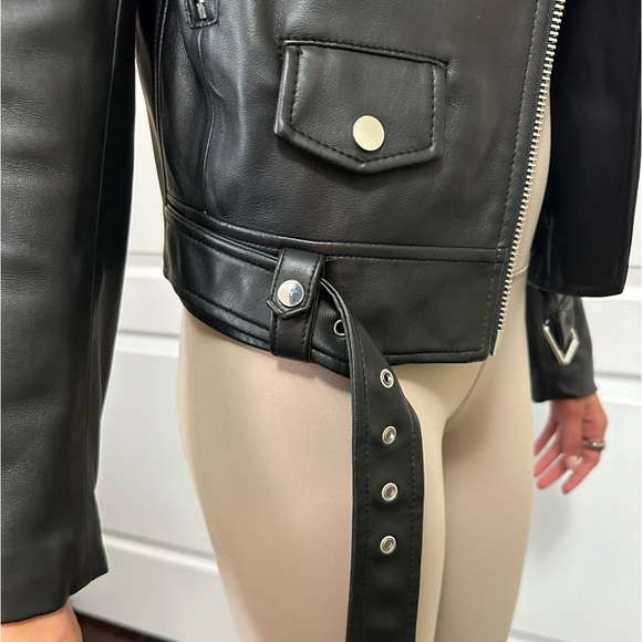 Zara Basic Leather Jacket - Picture 5 of 6